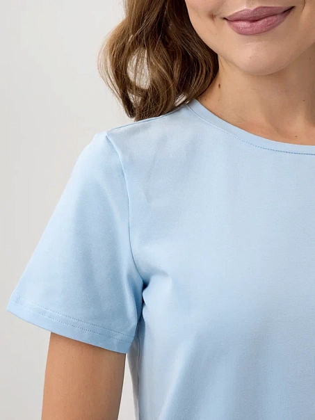 Футболка BASE, голубая