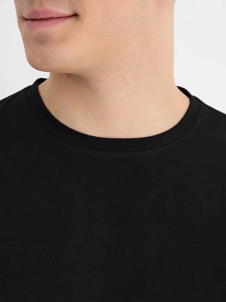 Мужская футболка, черная